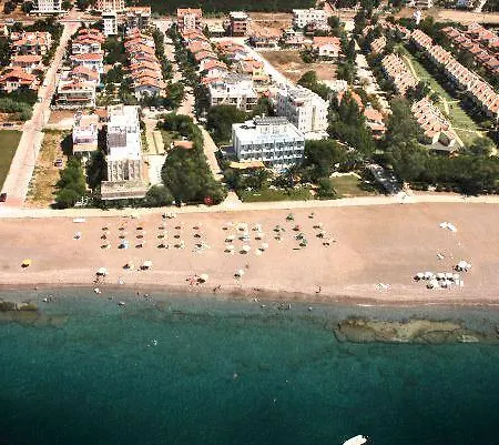 Palmiye Оздере